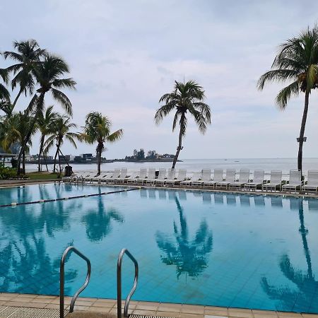 The Arena Tanjung Tuan Port Dickson Apartamento Exterior foto