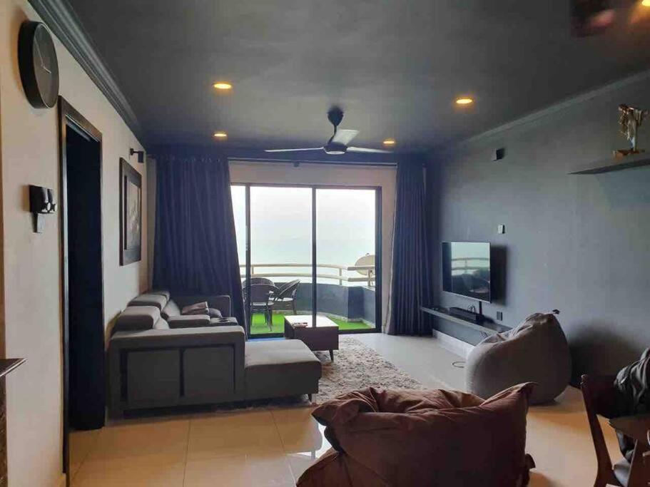 The Arena Tanjung Tuan Port Dickson Apartamento Exterior foto